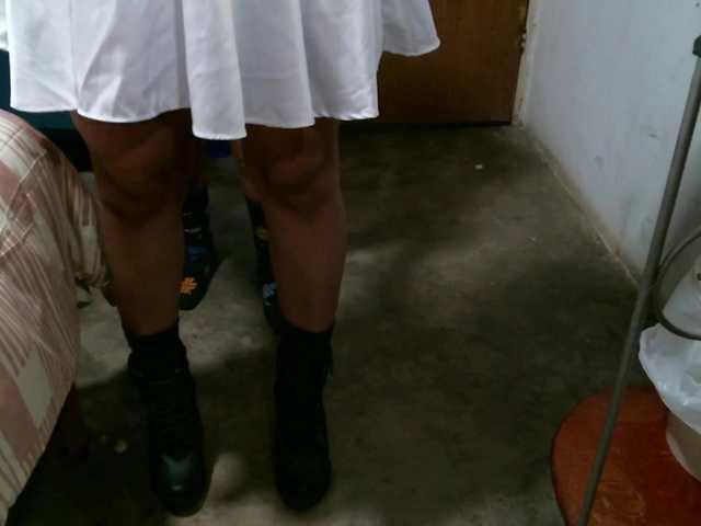 twofunnybitches's BongaCams show and profile