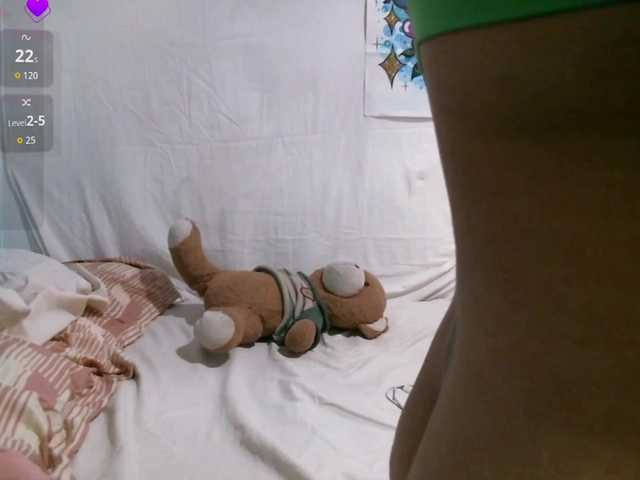 twofunnybitches from BongaCams is Freechat