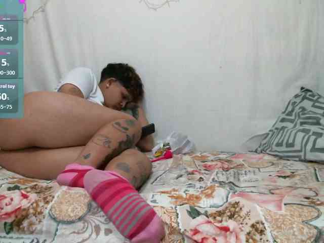 twofunnybitches twofunnybitches