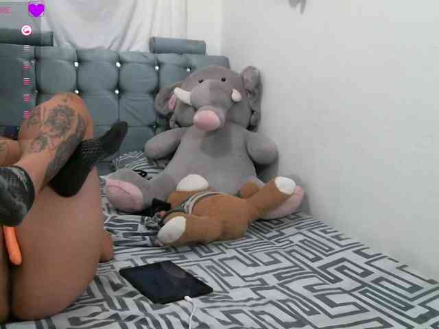 xxx live cam Twofunnybitches