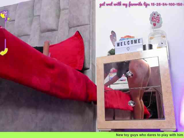 nahomiblakee webcam