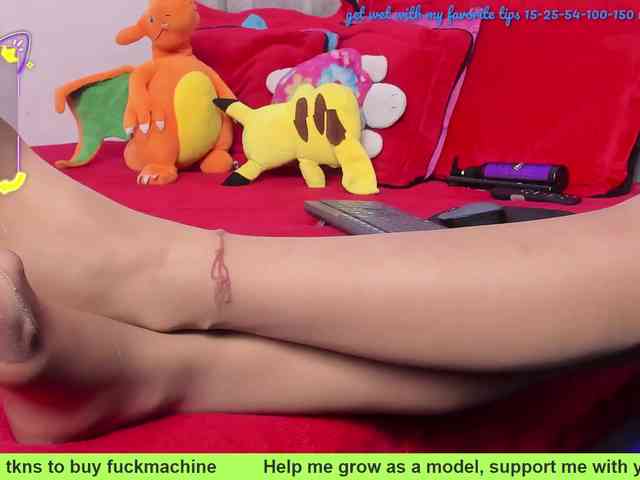 nahomiblakee webcam