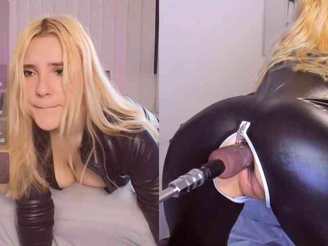 Classy-Carrie webcam