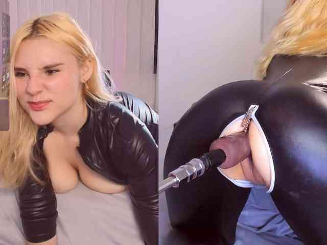 Classy-Carrie webcam