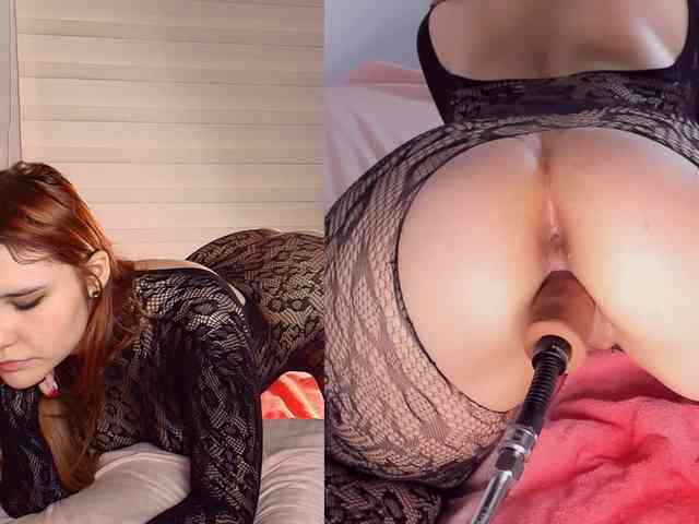 Classy-Carrie webcam