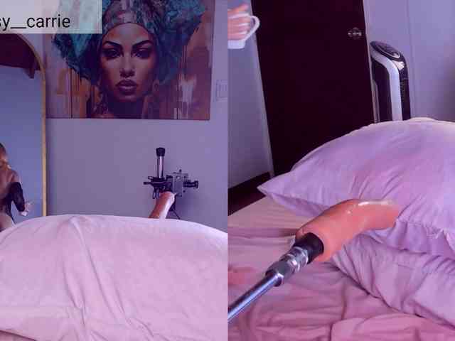 Classy-Carrie webcam