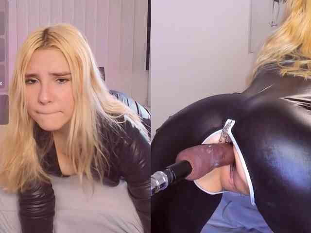 Classy-Carrie webcam
