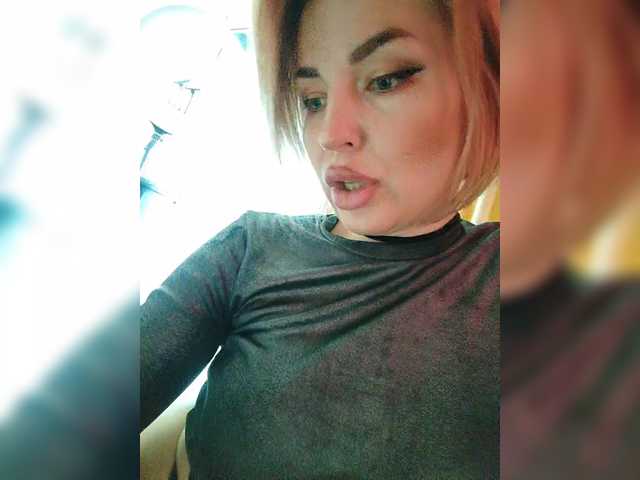 go to chat with Minni_Mia