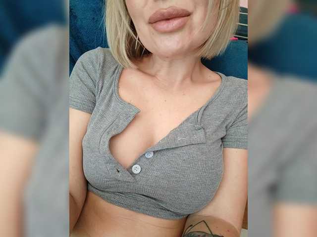 go to chat with Minni_Mia