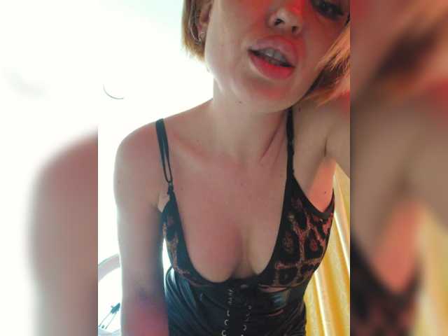 go to chat with Minni_Mia