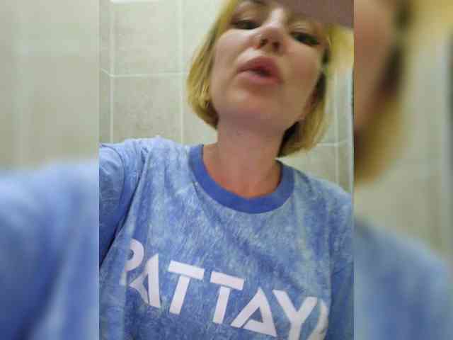 web cam sex show MinniMia