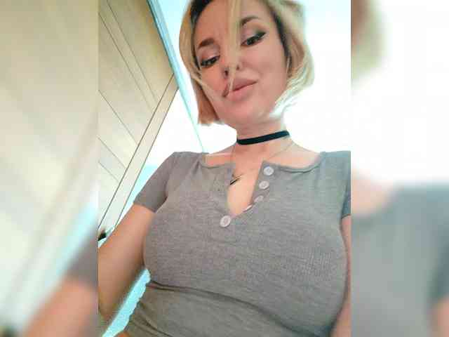 Minni_Mia webcam