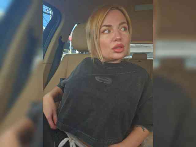 Minni_Mia webcam