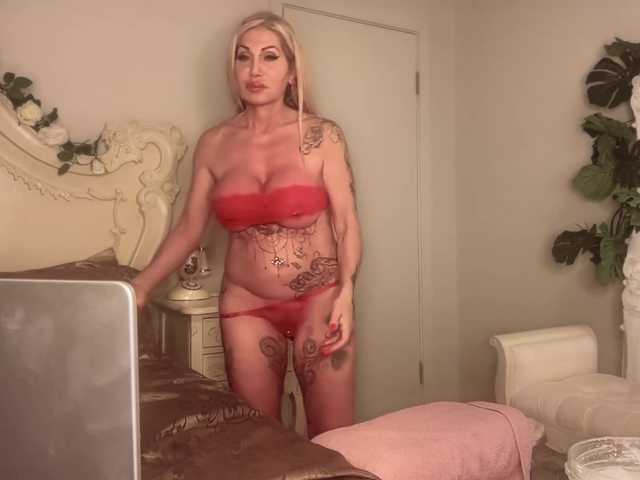 GoddessAnnaxxx's BongaCams show and profile