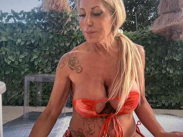 GoddessAnnaxxx webcam