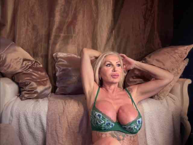 GoddessAnnaxxx webcam