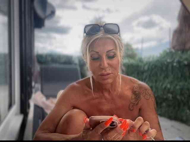 GoddessAnnaxxx webcam