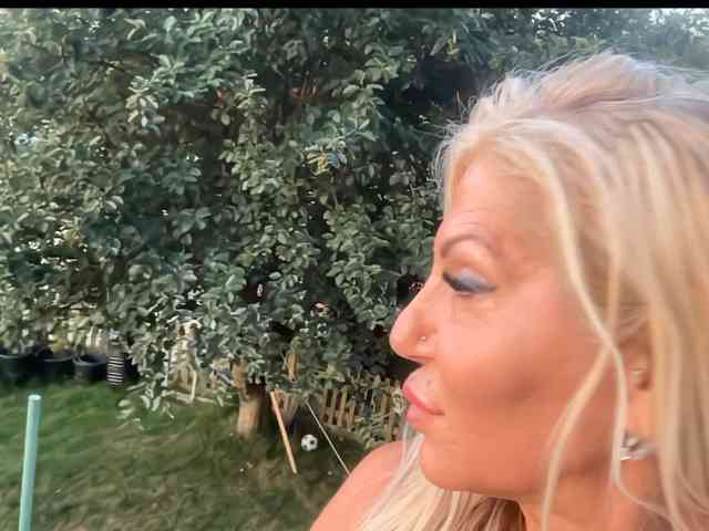 GoddessAnnaxxx webcam