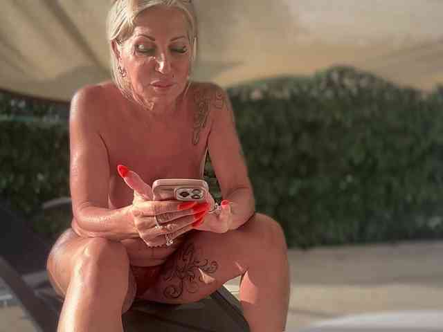 GoddessAnnaxxx webcam
