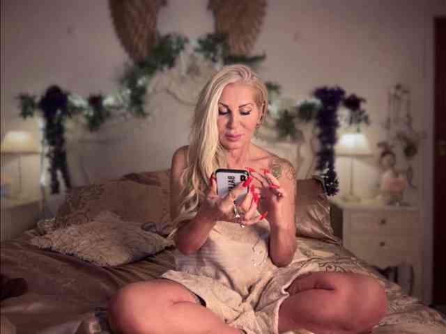 GoddessAnnaxxx webcam