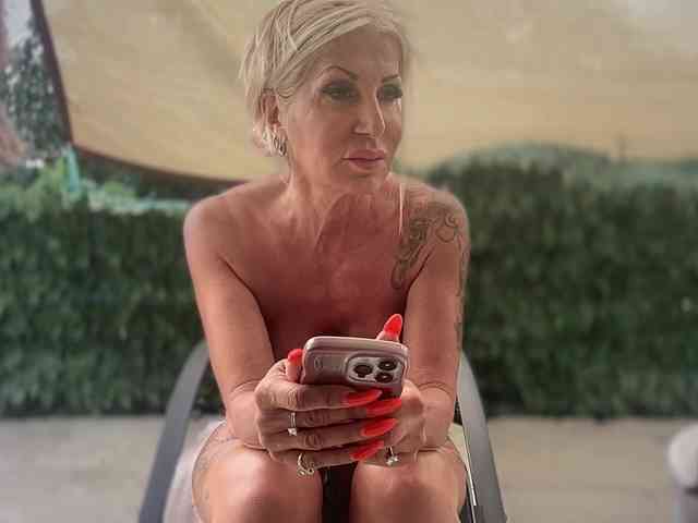 GoddessAnnaxxx webcam