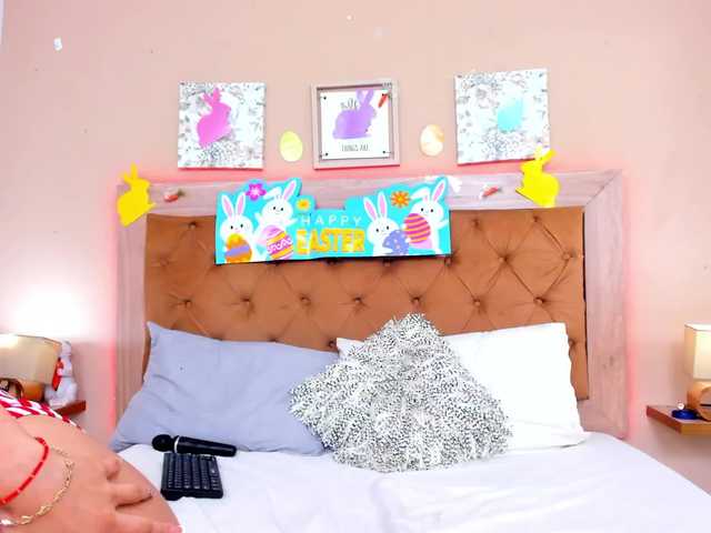 CristalLorents's BongaCams show and profile