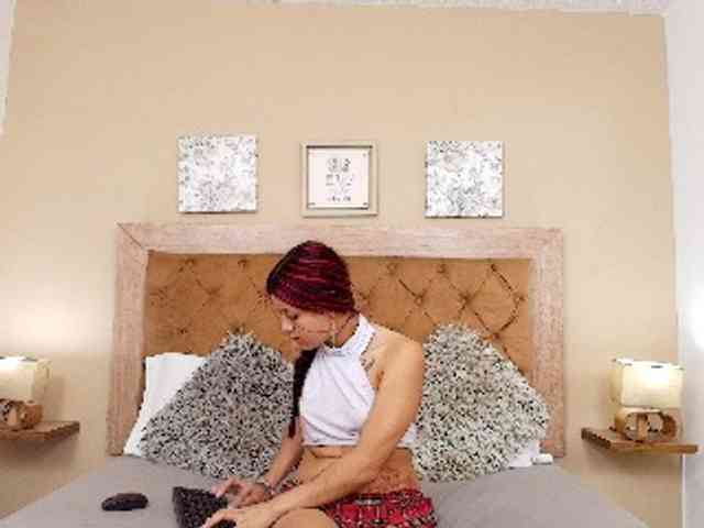 CristalLorents webcam
