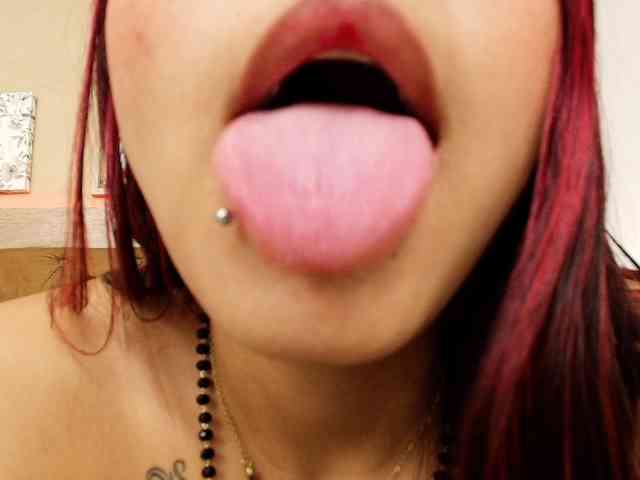 CristalLorents webcam