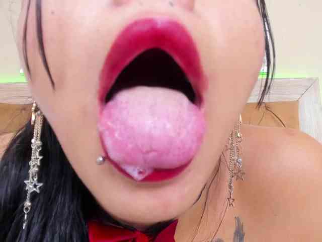 CristalLorents webcam