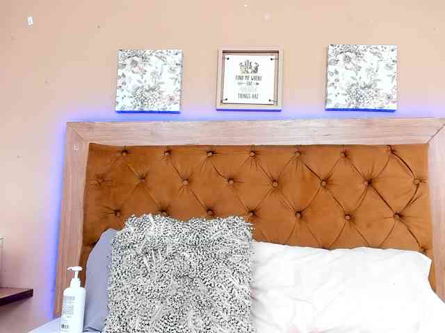 CristalLorents webcam