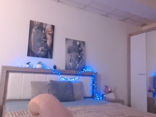 LaylaCruz Porn Show