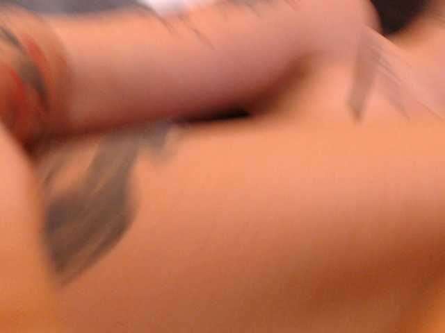 Sex chat gratuit in direct cu LaylaCruz pe BongaCams