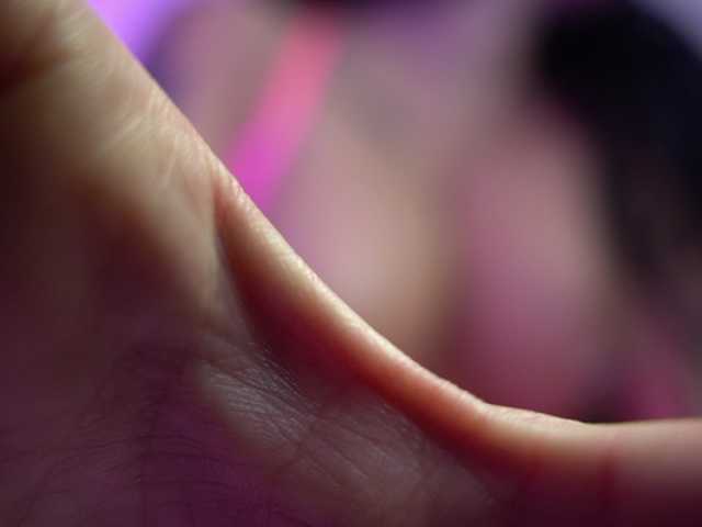 LaylaCruz's BongaCams show and profile