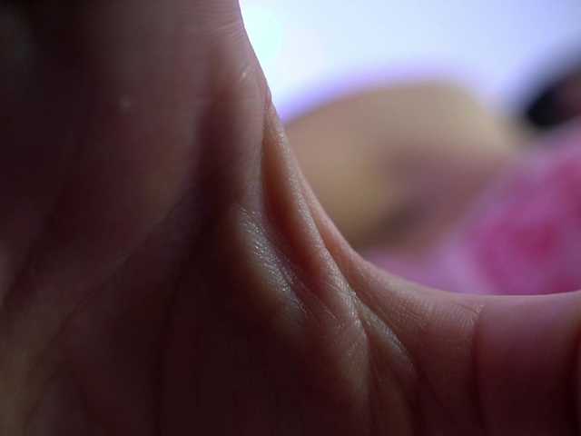 LaylaCruz's BongaCams show and profile