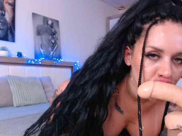 LaylaCruz webcam