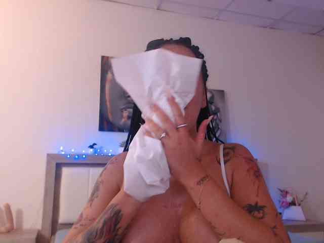 LaylaCruz webcam