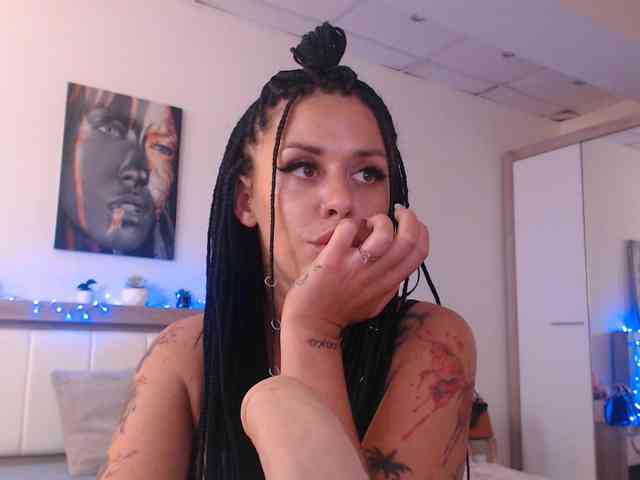 LaylaCruz webcam