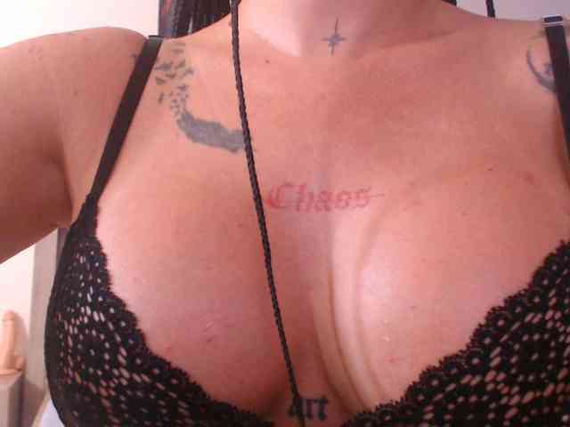 LaylaCruz webcam