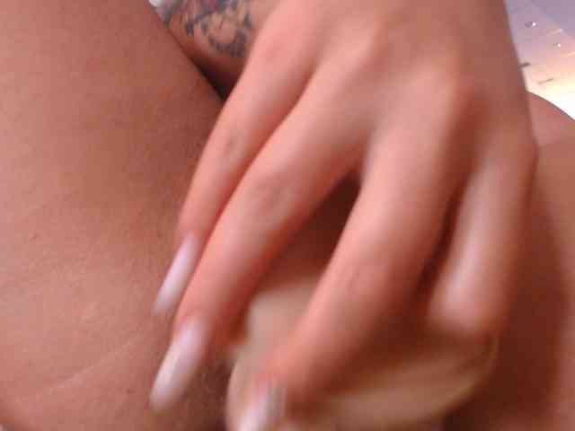 LaylaCruz webcam