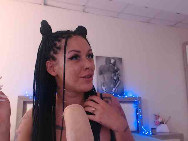 LaylaCruz webcam