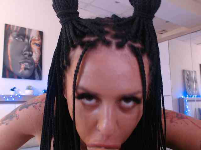 LaylaCruz webcam