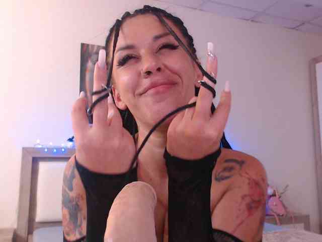 LaylaCruz webcam