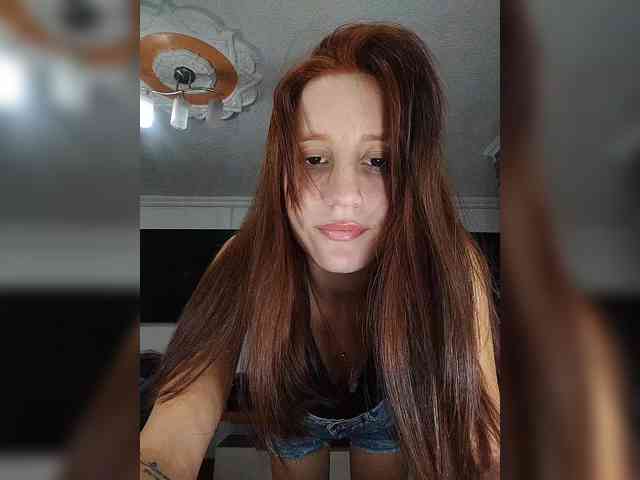 ValerieJones1 webcam