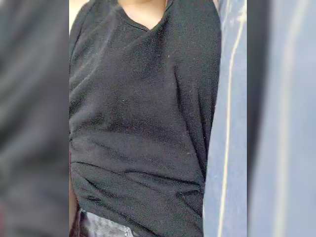 Vanilinika's BongaCams show and profile