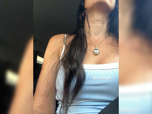 Leta29's BongaCams show and profile