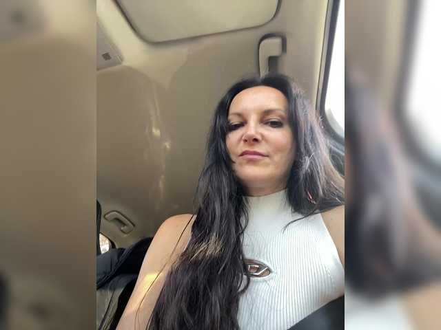 Leta29's BongaCams show and profile