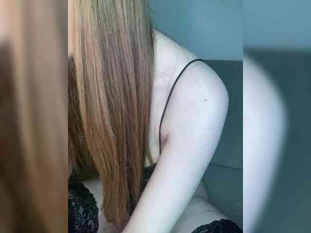 Milky-Shake Live Webcam on BongaCams