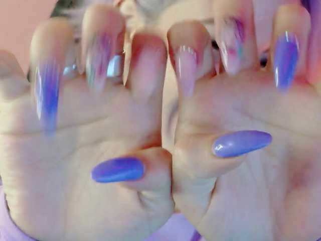 Ivypoison10's BongaCams show and profile