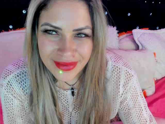 Alexa_lopez webcam