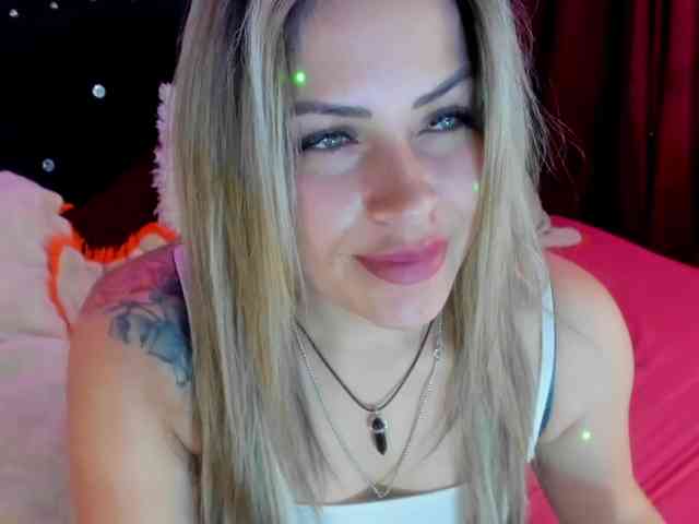 Alexa_lopez webcam